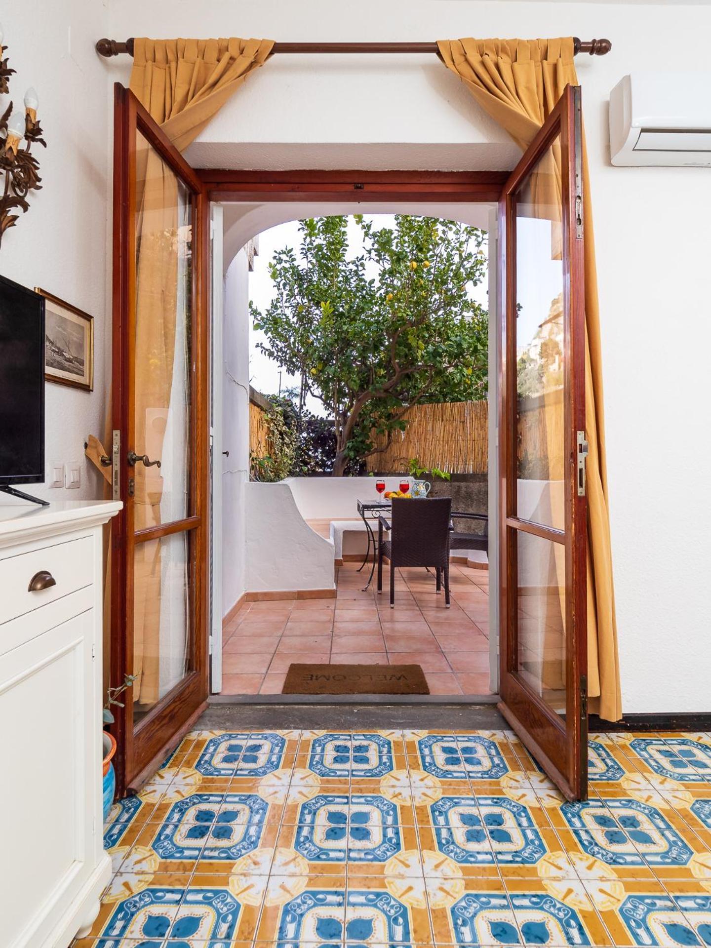 Casa Simona - Positano Center - 5 Min To The Beach Exterior photo